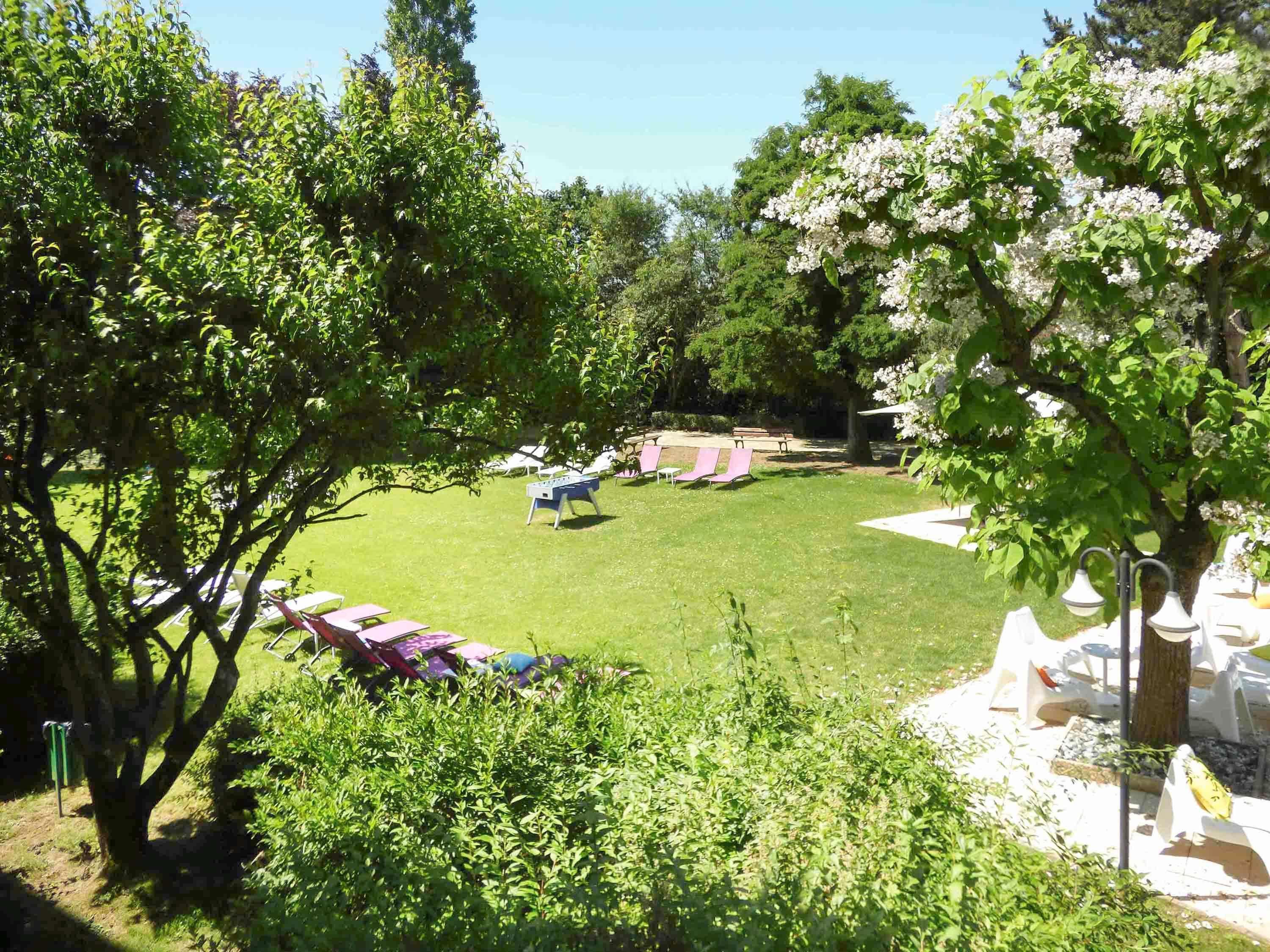 B&B Hotel Lyon Nord 4 Etoiles ดาร์ดิญญี ภายนอก รูปภาพ