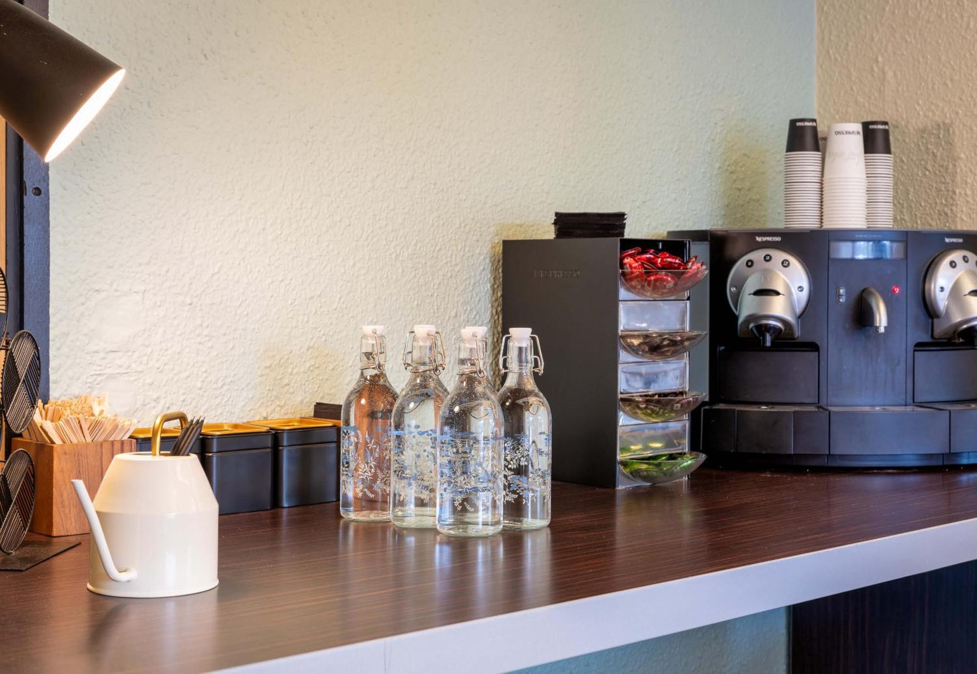 B&B Hotel Lyon Nord 4 Etoiles ดาร์ดิญญี ภายนอก รูปภาพ